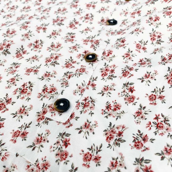 White Floral Ruffle Mini Skirt with Red Flowers High Waist Hollister Small - Picture 11 of 11